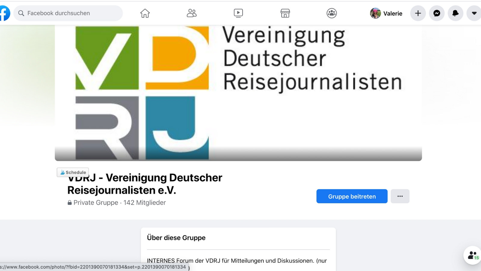 Die Facebook-Gruppe des VDRJ ist nur für Mitglieder zugängig. Der Status der Gruppe ist privat. Das bedeutet, die Inhalte, die dort veröffentlicht werden, sind von außen nicht sichtbar. Gruppenmitglieder können liken und kommentieren, aber die Posts nicht außerhalb der Gruppe teilen. (Screenshot: Valerie Wagner)